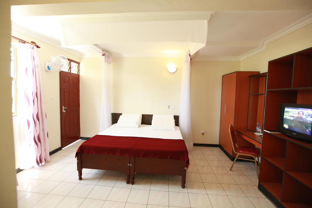 Coastgate Hotel Mombasa Szoba fotó