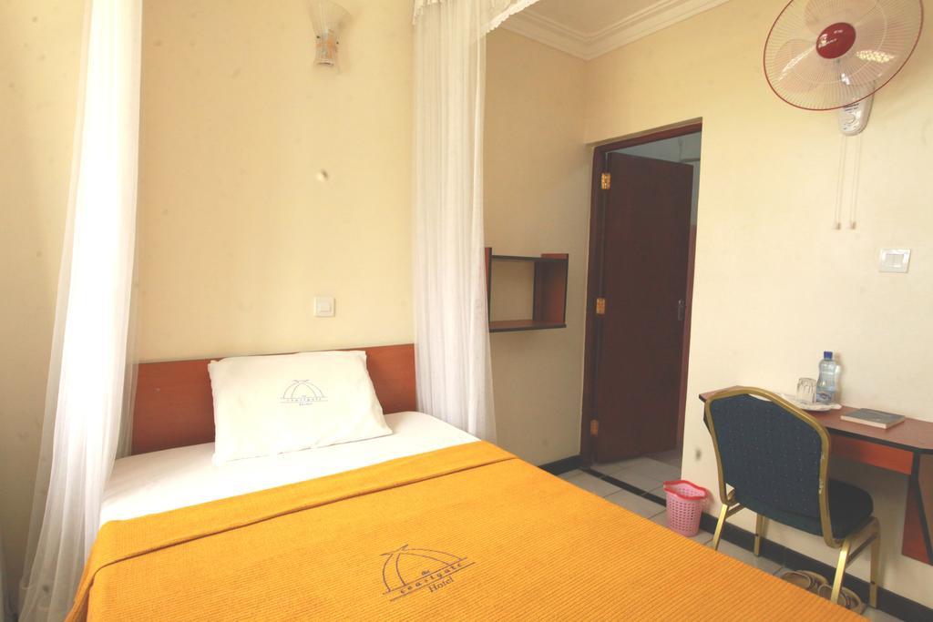 Coastgate Hotel Mombasa Szoba fotó